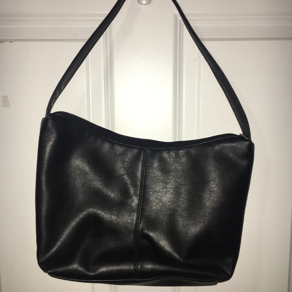 Cherokee black purse
